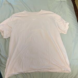 Nike tee
